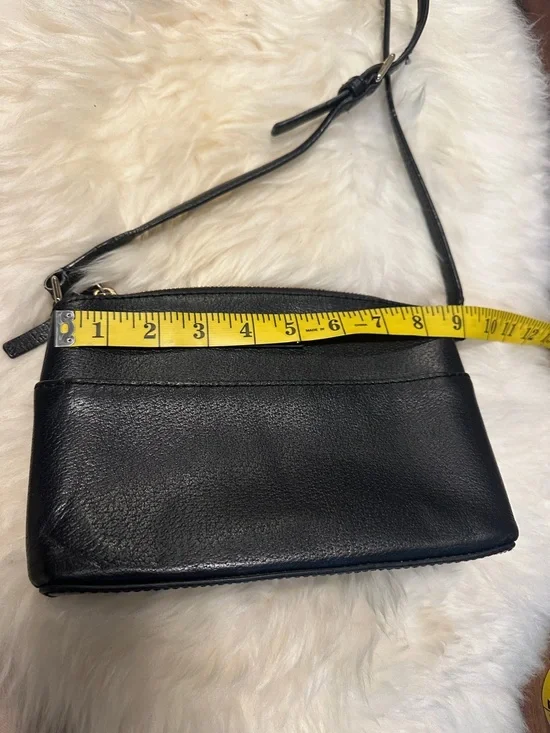 Kate Spade genuine leather black bag( shown in the picture) - Picture 2 of 7